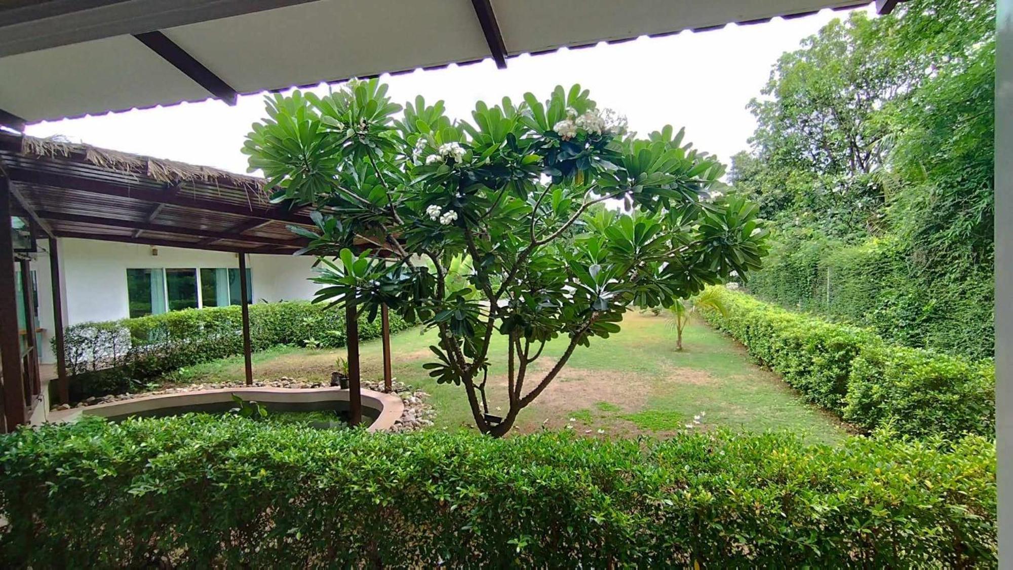 La Villa De Madame Su Chiang Mai Exterior photo